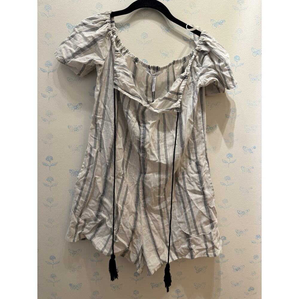 NWT BCB Generation Striped Off-Shoulder Romper with Tassel Tie Accents SZ Small